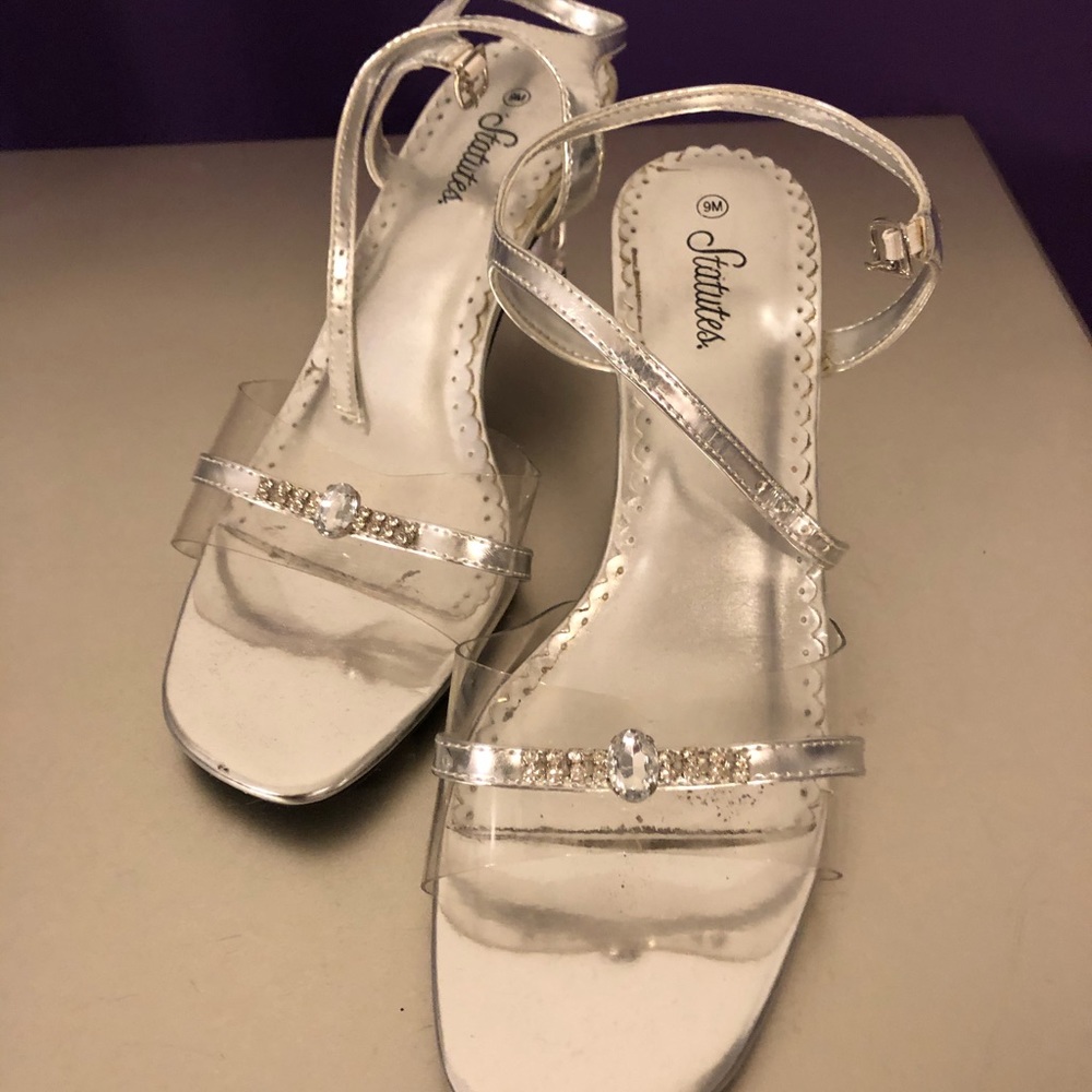 Prom/wedding shoes. Size 9. Silver & clear